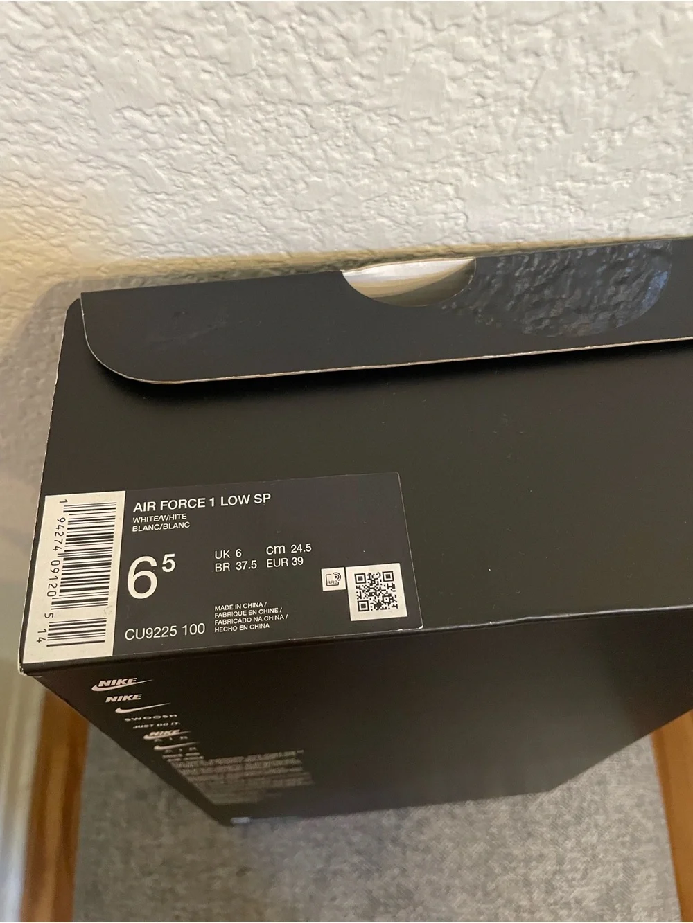 Air Force 1 Low SP Supreme size 6.5 Men’s